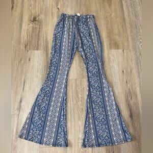 Tres Bien Women’s M Boho Flare Pants Blue Paisley Hippie Print Wide Leg Stretch